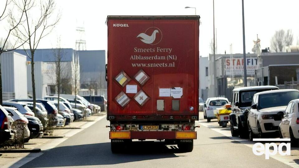 В Україну й далі надходить гуманітарна допомога