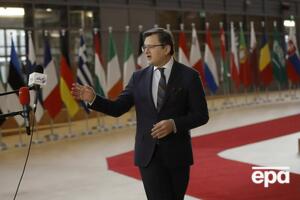 Кулеба: El Al принимает платежи в российской банковской системе "Мир" для обхода санкций