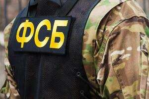 За даними українського слідства, затримані працювали на російську ФСБ