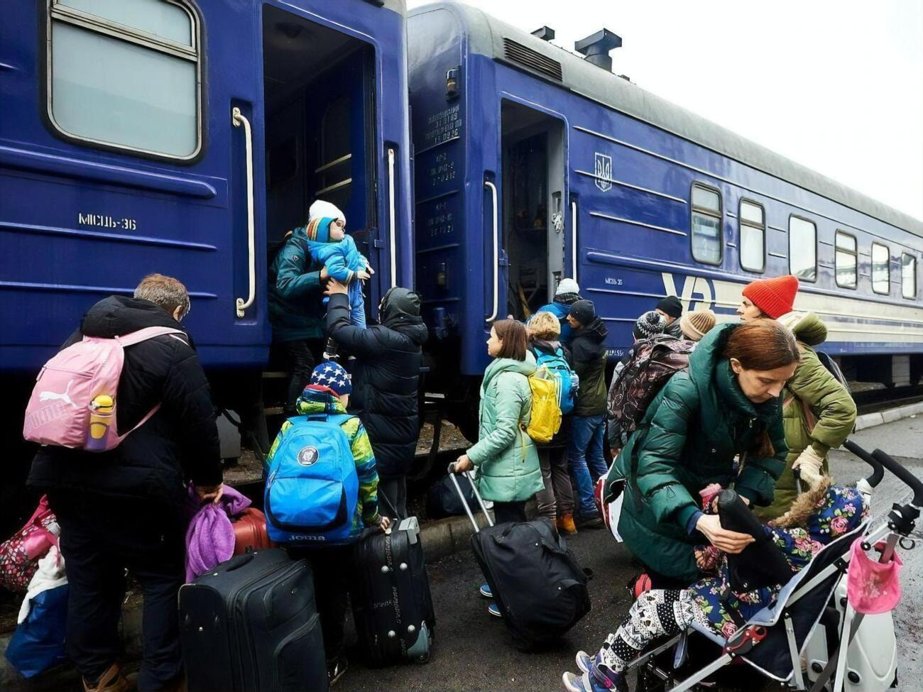 На взятке поймали проводников поезда "Одесса &ndash;&nbsp;Перемышль"