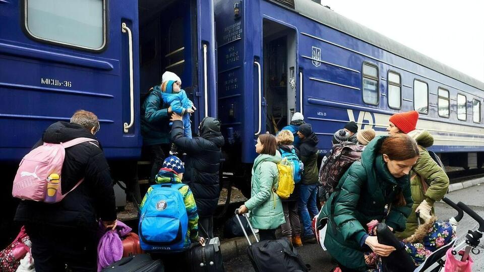 На хабарі впіймали провідників поїзда "Одеса – Перемишль"