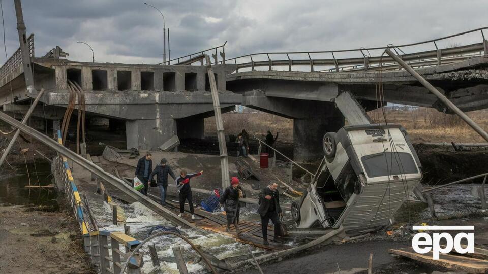 Окупанти з першої години вторгнення б'ють по цивільних об'єктах, знищують інфраструктуру