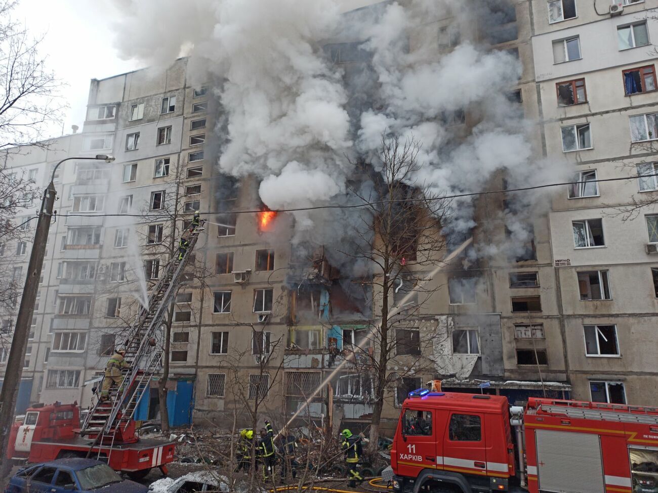 У будинку на вулиці Краснодарській у Харкові горіло 27 квартир