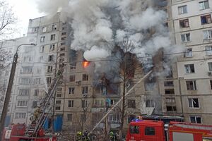 У будинку на вулиці Краснодарській у Харкові горіло 27 квартир
