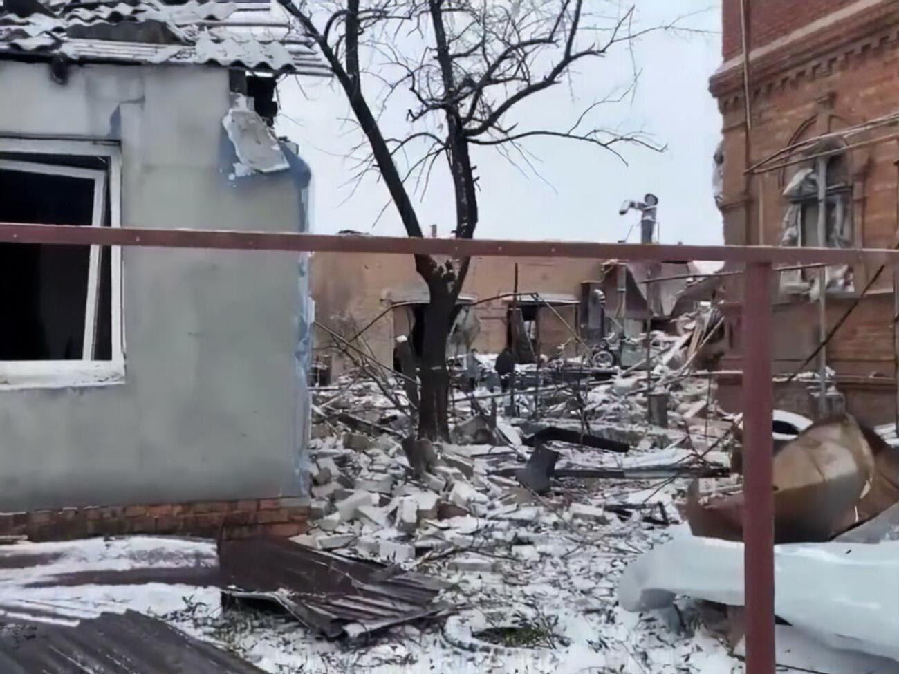 Російські окупаційні війська завдали авіаудару по Сумах