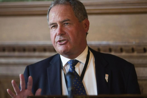 Боб Блекман: Поки Росія повністю не деескалює ситуації, вона буде під санкціями. І навіть після деескалації, я вважаю, деякі з них залишаться чинними