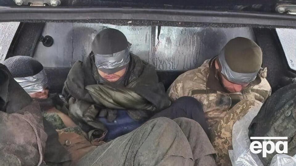 Как отметили в СБУ, пленные россияне рассказывают о военных преступлениях своей же армии