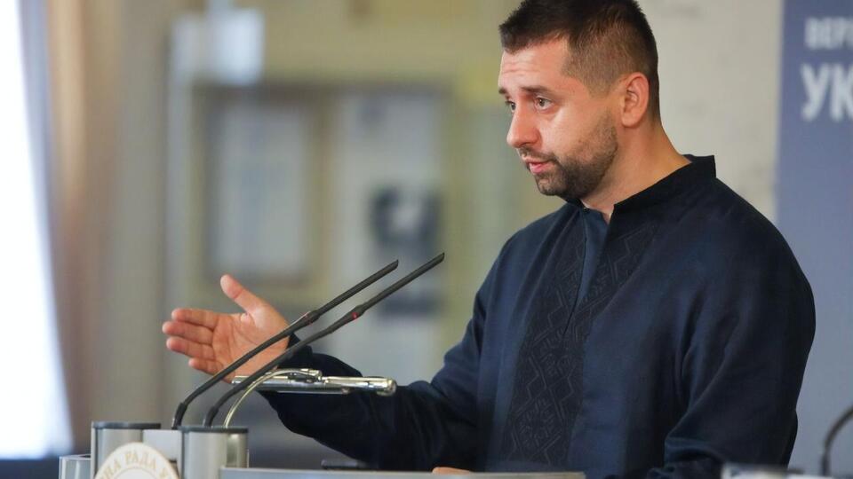 Арахамія зазначив, що є нагорода для російських льотчиків
