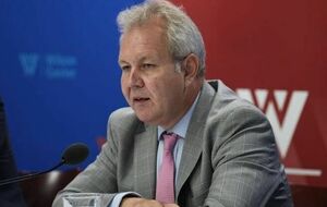 Американські санкції можуть частково мати й зворотний ефект. Росія почне демпінгувати, і ми не побачимо навіть $150 за барель нафти