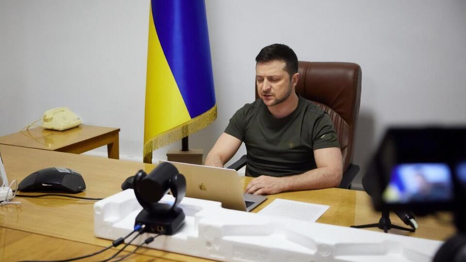 Володимир Зеленський: Для народу, який так героїчно захищається, обов'язково настане "після війни"