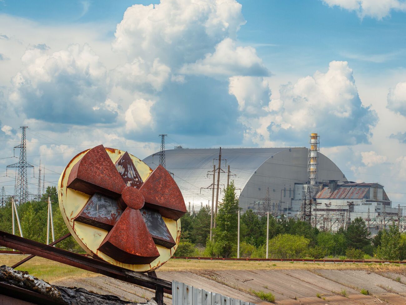 Єдину лінію електропостачання ЧАЕС та всіх її ядерних об'єктів, контрольованих окупантами, пошкоджено, зазначив Кулеба