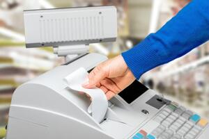 Чекова стрічка закінчилася у двох із чотирьох постачальників у РФ