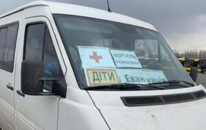 Російські окупанти заблокували автобуси із жінками та дітьми у Стоянці, повідомили в Бучанській міськраді