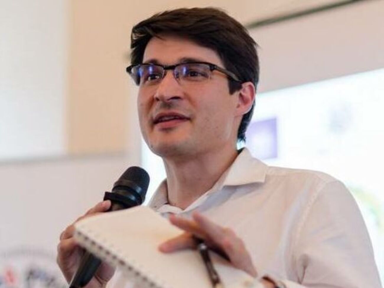 Россияне, как международные террористы, сознательно держат Мариуполь, Харьков и другие города в заложниках, чтобы мы пошли на уступки