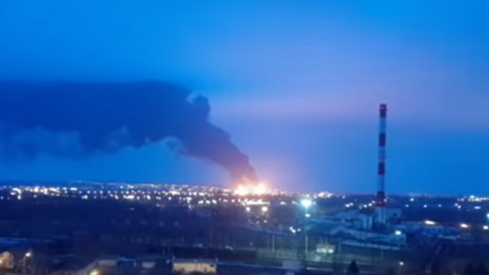 Пожар произошел в ночь на 1 апреля