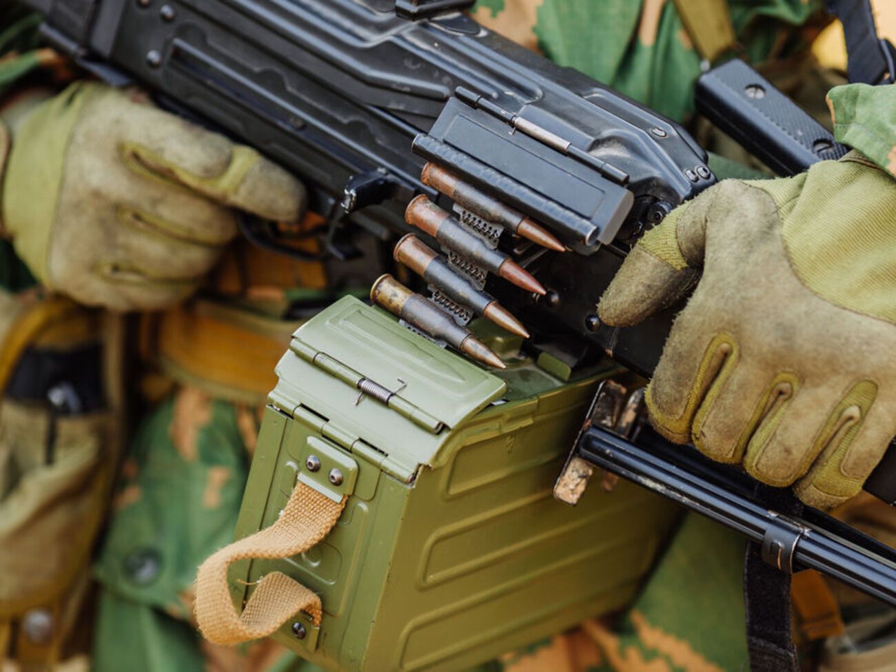 По данным журналистов,&nbsp;в Южную Осетию вернулись около 300 военнослужащих