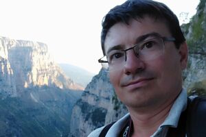 Якщо ми здаємо Кремлю наше прагнення йти в НАТО, то мають бути реальні компенсатори, а не "Будапешт-2", який просуває влада