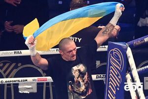 Дом Усика в Ворзеле повредили российские оккупанты, сообщила супруга боксера