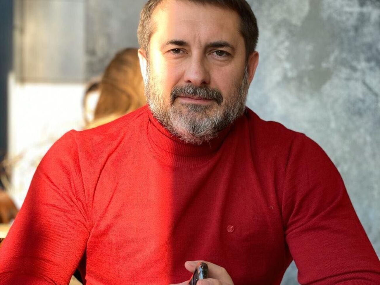 Гайдай: Луганську область обстрілюють з усіх видів озброєнь