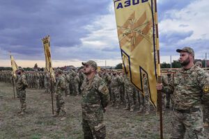 Бійці "Азову" – солдату РФ: Твоє командування намагається вбити тебе весь час, а ми – тільки в бою. Здавайся або тікай