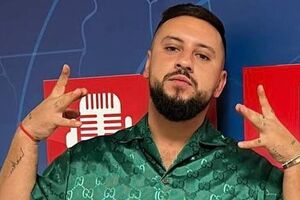 Monatik: "Украина победит! Придет мир опять! Последняя рифма в мои 35"