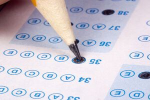 До мультипредметного тесту входитимуть три предмети – українська мова, математика та історія України