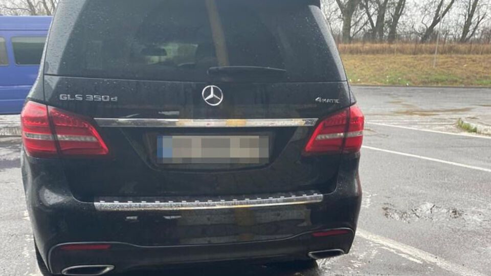 Офицера запаса задержали в автомобильном пункте пропуска