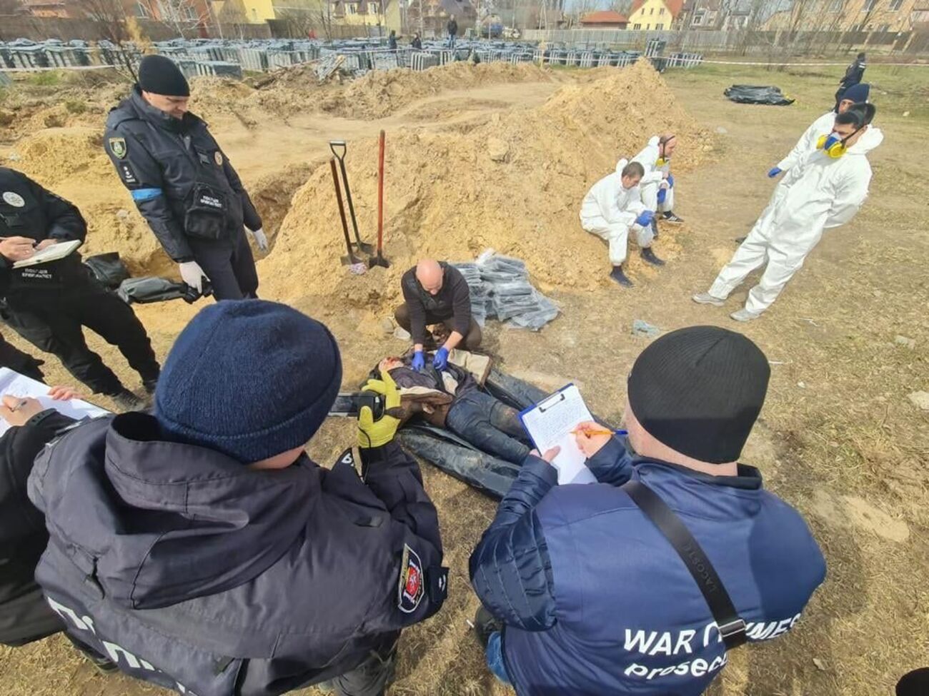 Масові вбивства окупантами цивільних у Бучі в російській делегації називають "постановкою акторів Голлівуду", зазначив Подоляк