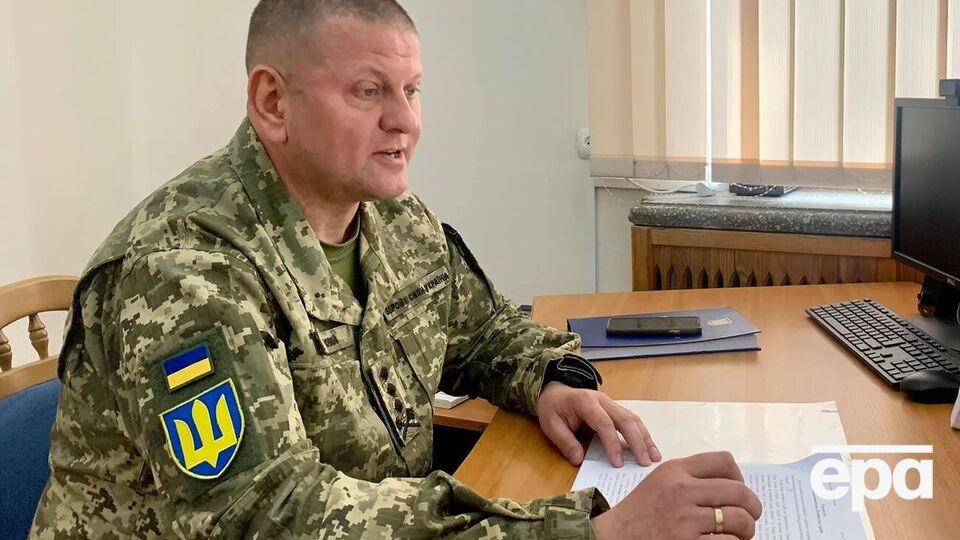 Залужный отметил, что для победы делается "возможное и невозможное"