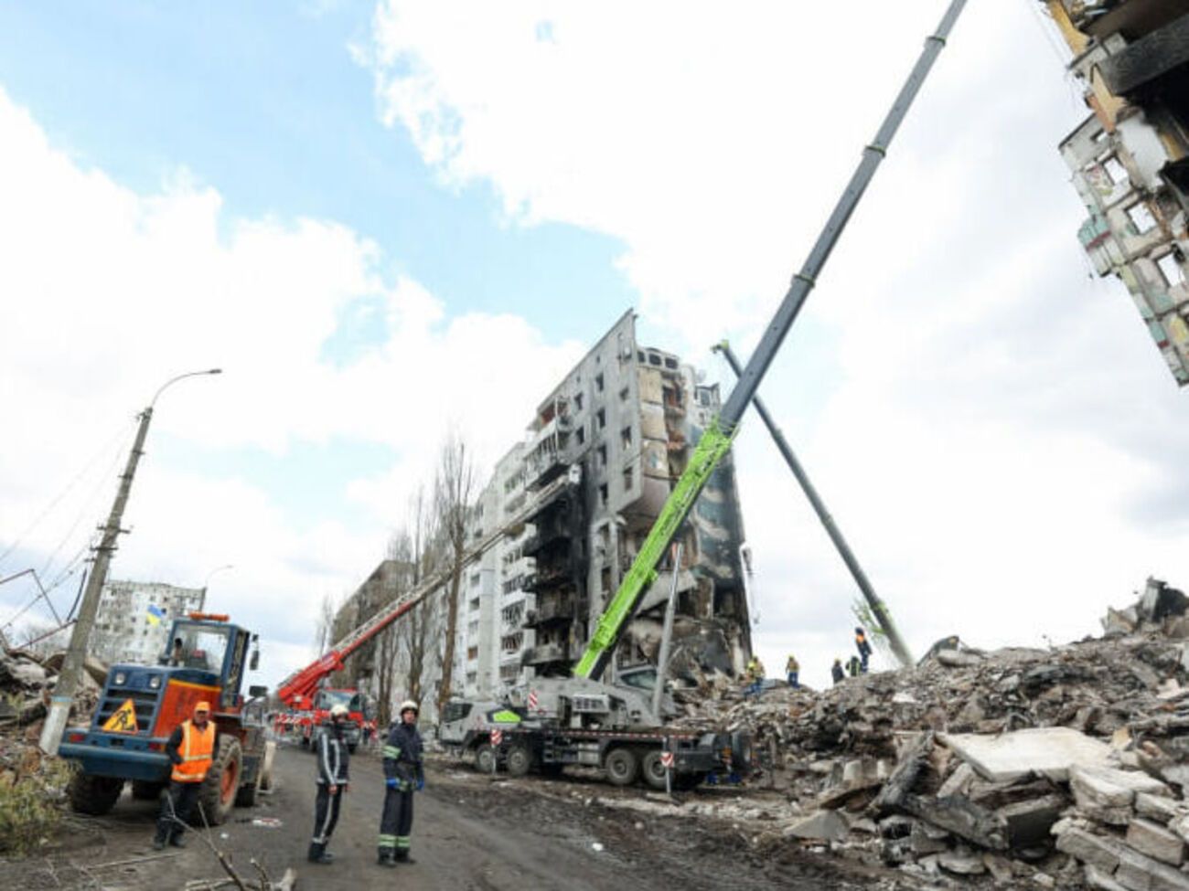 У ДСНС України закликали враховувати, що місцеві органи влади не в змозі залучити всіх добровольців одночасно