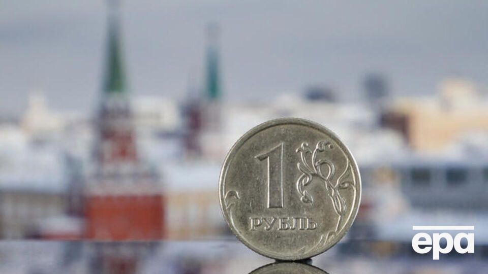 РФ попыталась заплатить по облигациям в рублях, а не в долларах