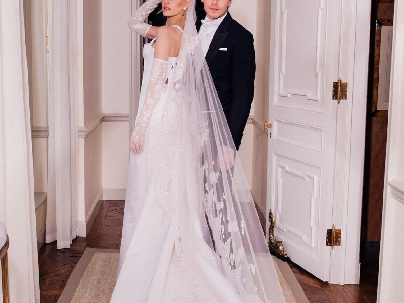 Летом 2020 года Бекхэм сделал предложение своей избраннице