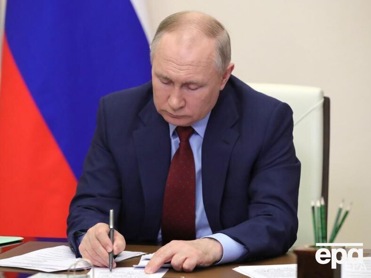 За словами Путіна, російські окупанти "діють мужньо, грамотно, ефективно та результативно застосовують найсучасніші види озброєнь"