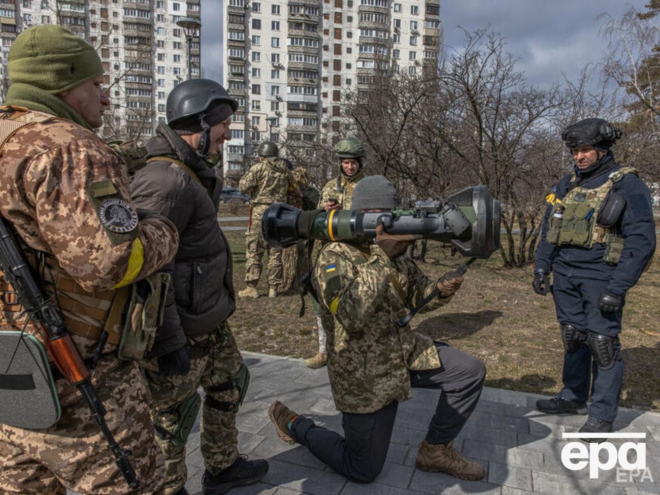 У пакеті буде велика кількість безпілотників та протитанкових компексів Javelin