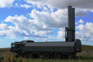 Daily Mail опублікувало відео, на якому нібито два ракетні комплекси "Бастіон" рухаються дорогою, що веде до Гельсінкі