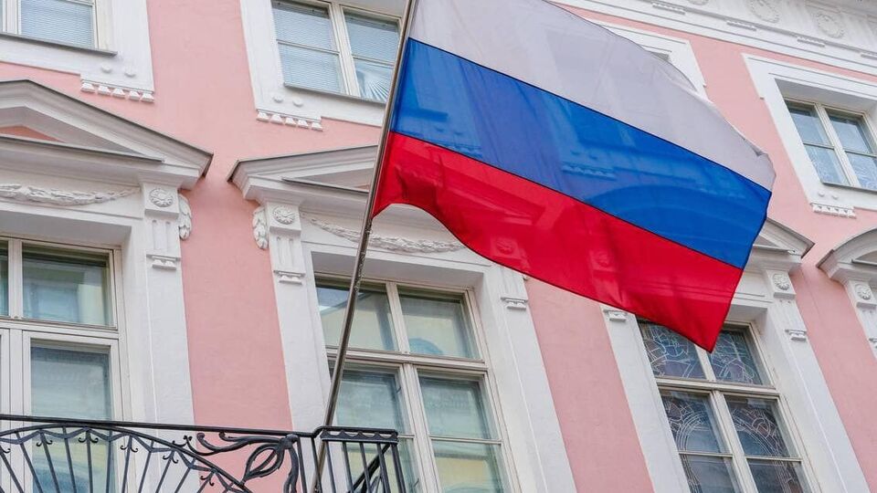 Акция прошла у здания посольства РФ в Таллинне