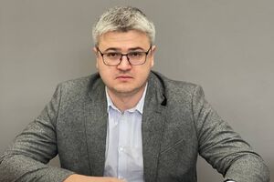 Крамаренко: Забрали чомусь майже весь одяг наших співробітників, у тому числі й формений