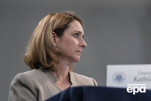 США і далі розглядатимуть типи військових засобів, запит на які передають українці, зазначила Гікс