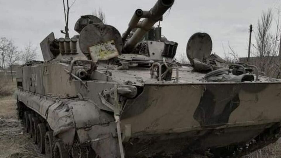 Свої основні зусилля російська армія й далі зосереджує на підготовці до наступу на сході України