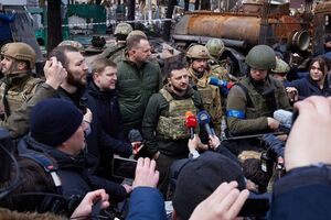 Зеленский: Или Запад поможет Украине остановить Путина сейчас, или Путин продолжит расширять свою Российскую империю, убивая при этом тысячи женщин и детей