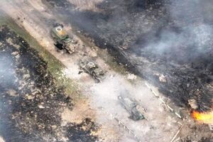 Українські військові дістали доступ до службових документів окупантів, колону яких ліквідували