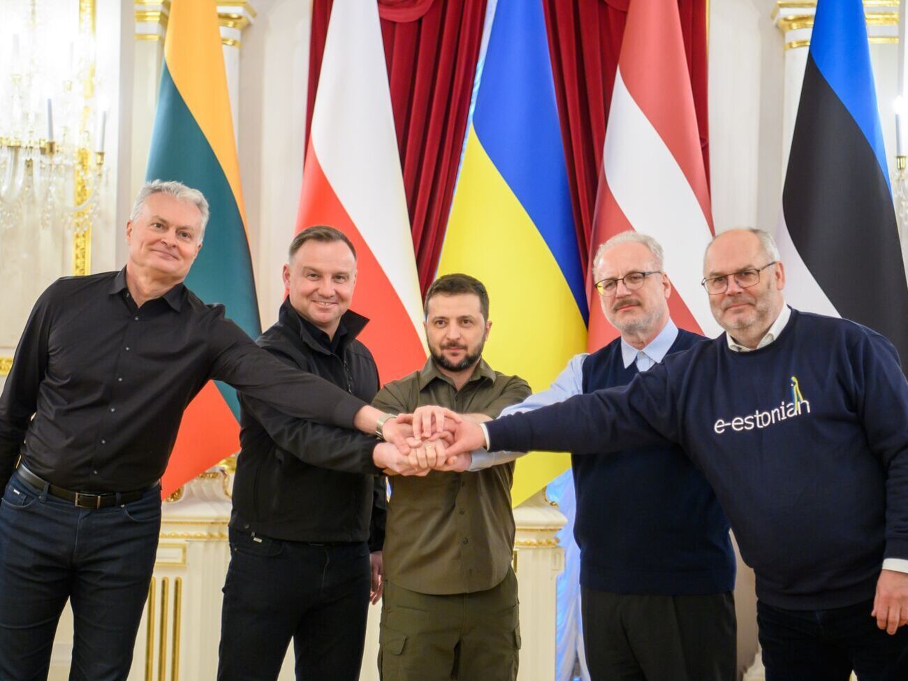 Президенты дружественных стран выразили поддержку Зеленскому