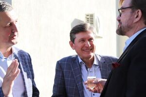 Марченко вимагає від Зеленського визволити Медведчука. А де її звернення до Путіна з вимогою припинити війну проти України?