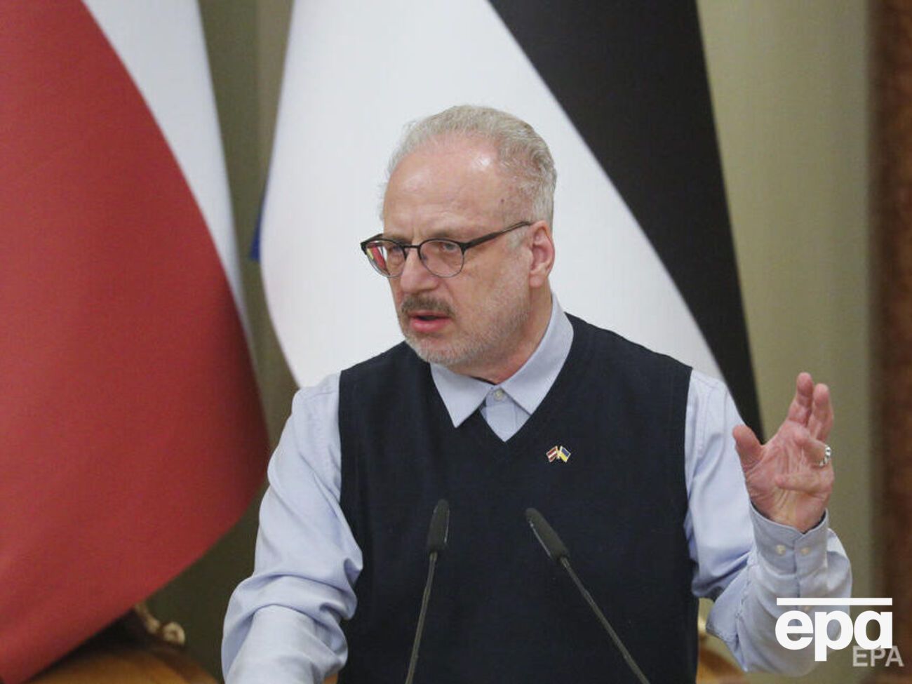 Левитс: Мы в Латвии треть нашего годового военного бюджета потратили на то, чтобы помочь Украине