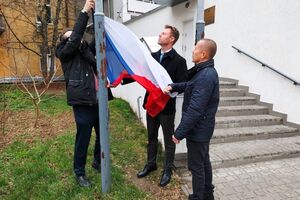 У чеському посольстві заявили, що Чехія "стояла і завжди буде стояти пліч-о-пліч з Україною"