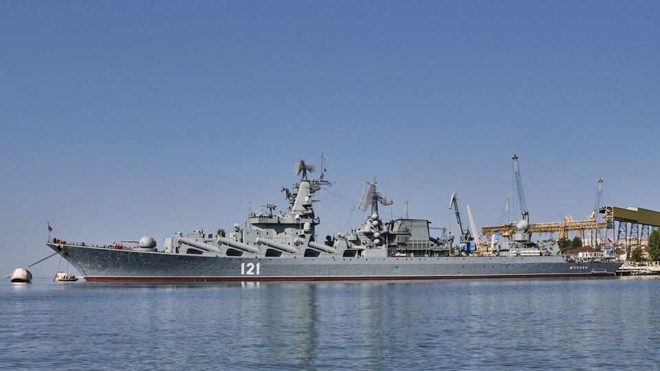Журналисты называют "Москву" одним из самых мощных боевых кораблей в мире