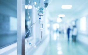 В больнице скончались два ребенка, получивших ранения в результате удара оккупантов по вокзалу Краматорска