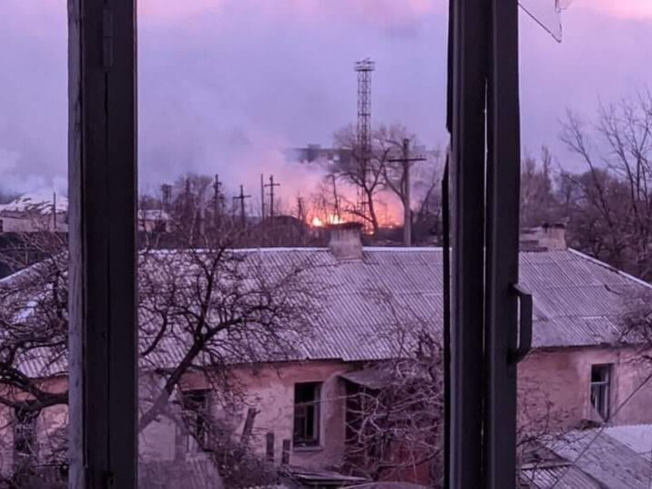 12 квітня Гайдай повідомив, що у Попасній складна ситуація з вивезенням тіл загиблих мирних жителів