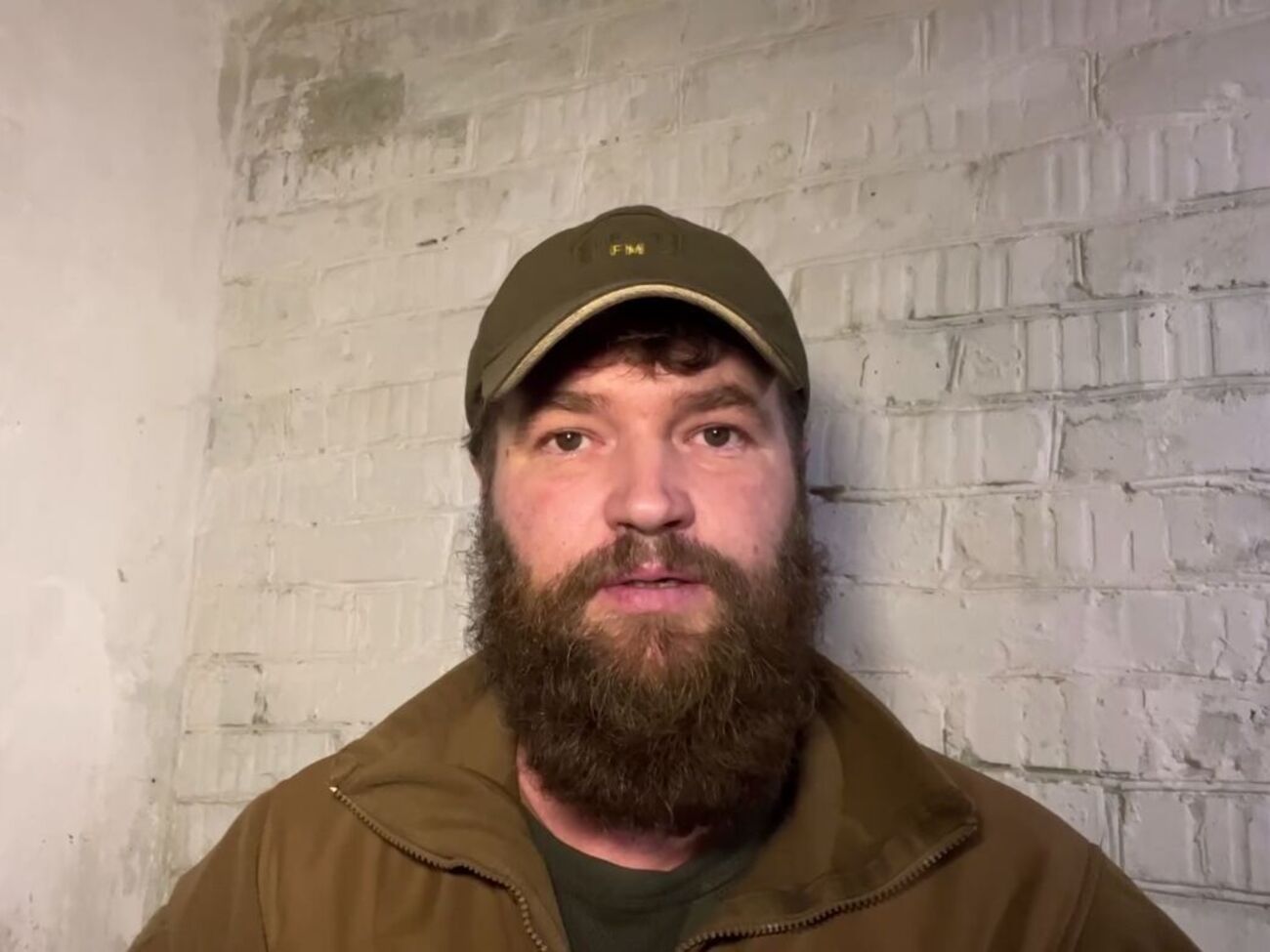 Святослав Паламар:&nbsp;С каждым днем боев защитников города становится все меньше, но они вгрызаются в бетон, снова и снова поднимаются, встают во весь рост и идут уничтожать оккупанта