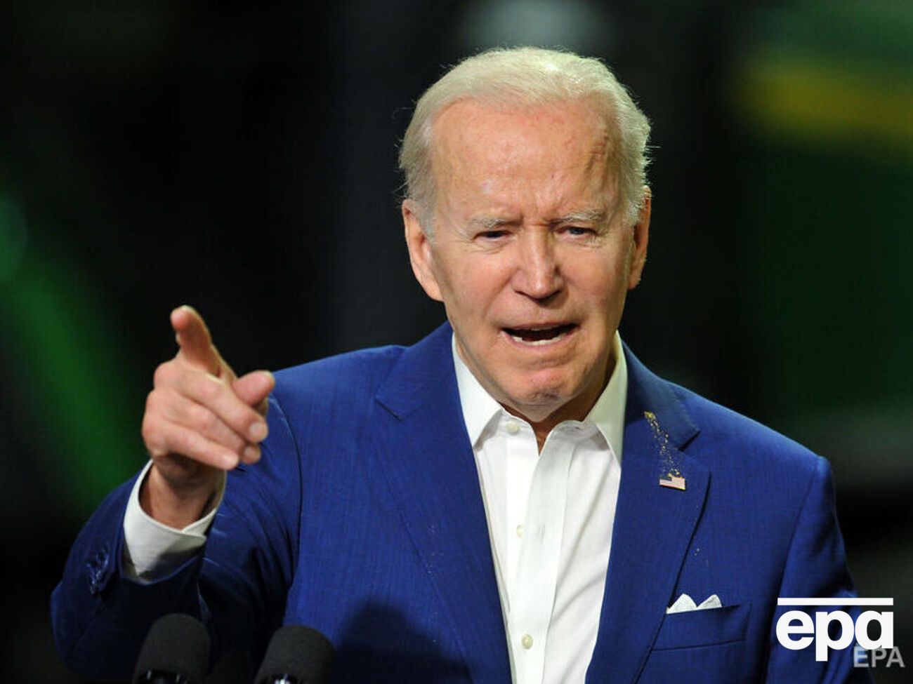 Джерела ЗМІ повідомляли, що Байден навряд чи відвідає Київ найближчим часом